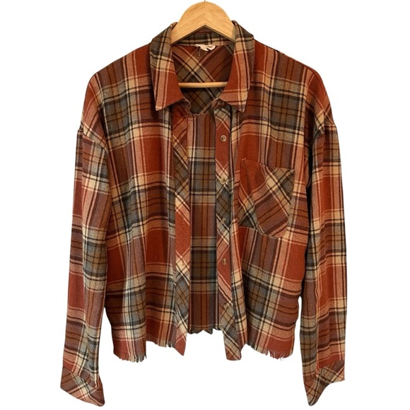 Hem & Thread Frayed Plaid Button-Up Lightweight Flannel Shirt, Striped Sides, M - Picture 4 of 15